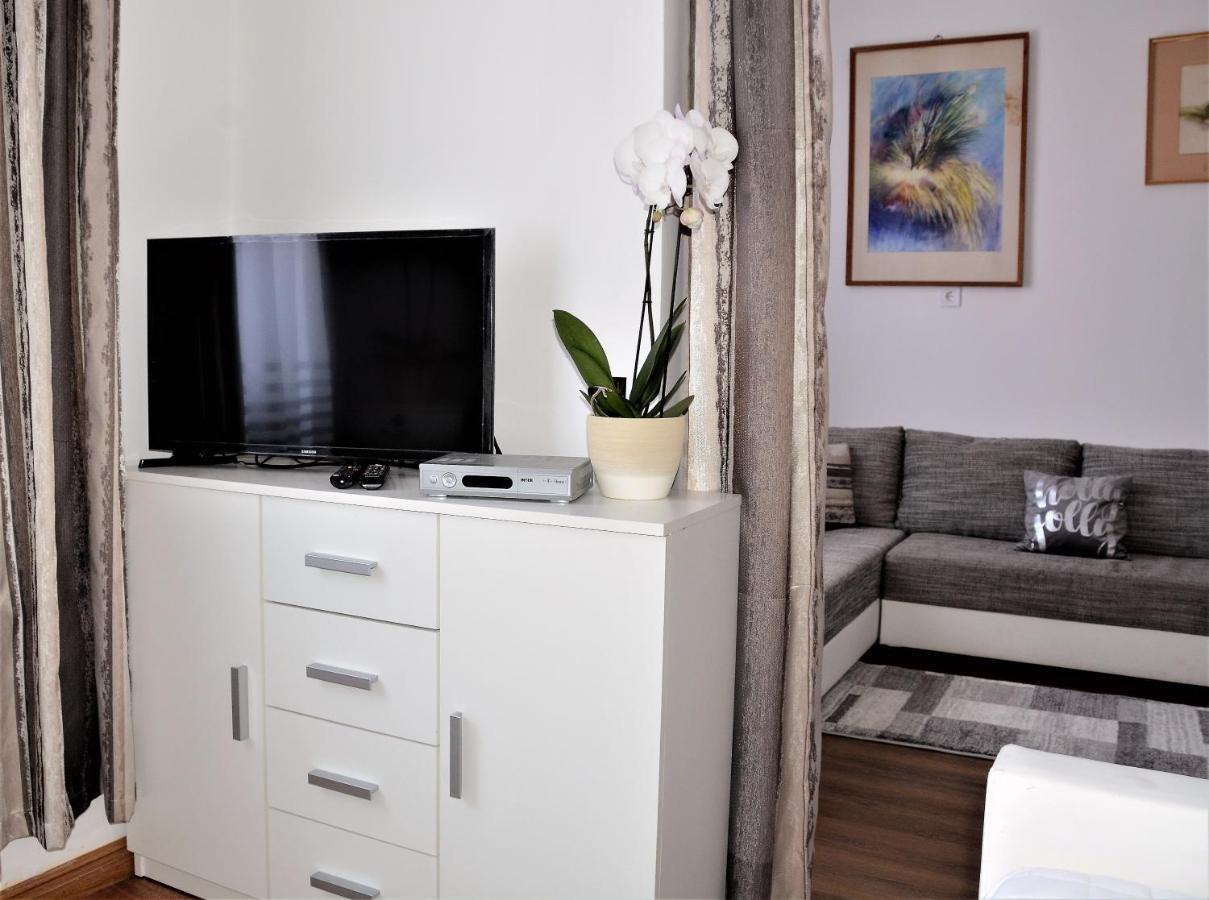 Unicum Vendégház Abádszalók Extérieur photo